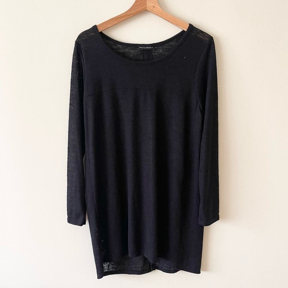 Nally & Milly Long Lightweight Sweater Top Split Back Women’s size L